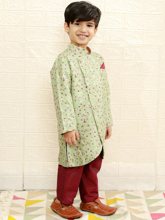 Boys Floral Printed Regular Pure Silk Kurta With Pyjamas